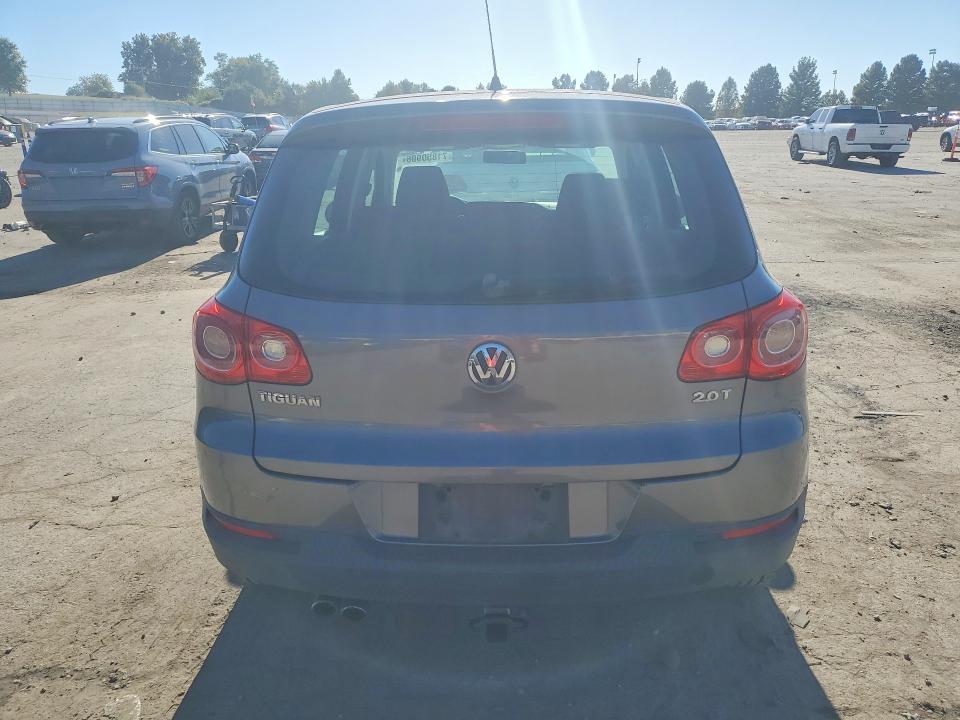 Aukcja sprzedaży 2011 Volkswagen Tiguan, vin: WVGAV7AX7BW521710, numer aukcji: 71850906