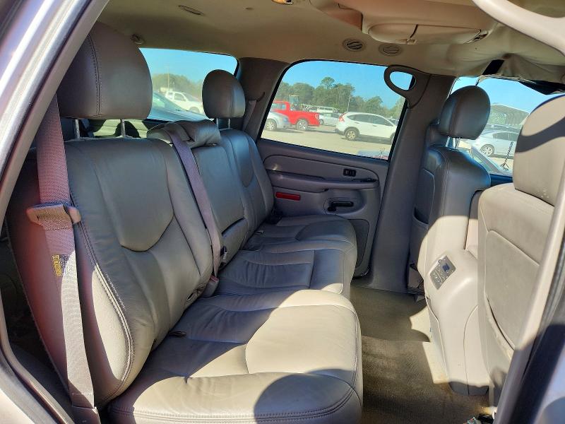 73623006 :رقم المزاد ، 1GNEC13Z14R121545 vin ، 2004 Chevrolet Tahoe مزاد بيع