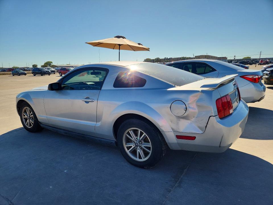 2005 Ford Mustang მანქანა იყიდება აუქციონზე, vin: 1ZVFT80N355249461, აუქციონის ნომერი: 69071036