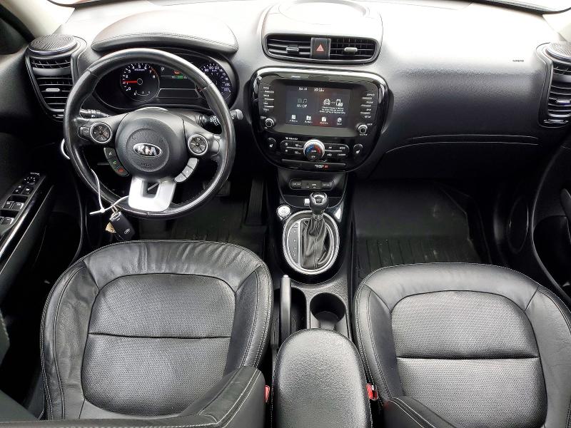 Продажа на аукционе авто 2017 Kia Soul, vin: KNDJP3A58H7481680, номер лота: 72764226