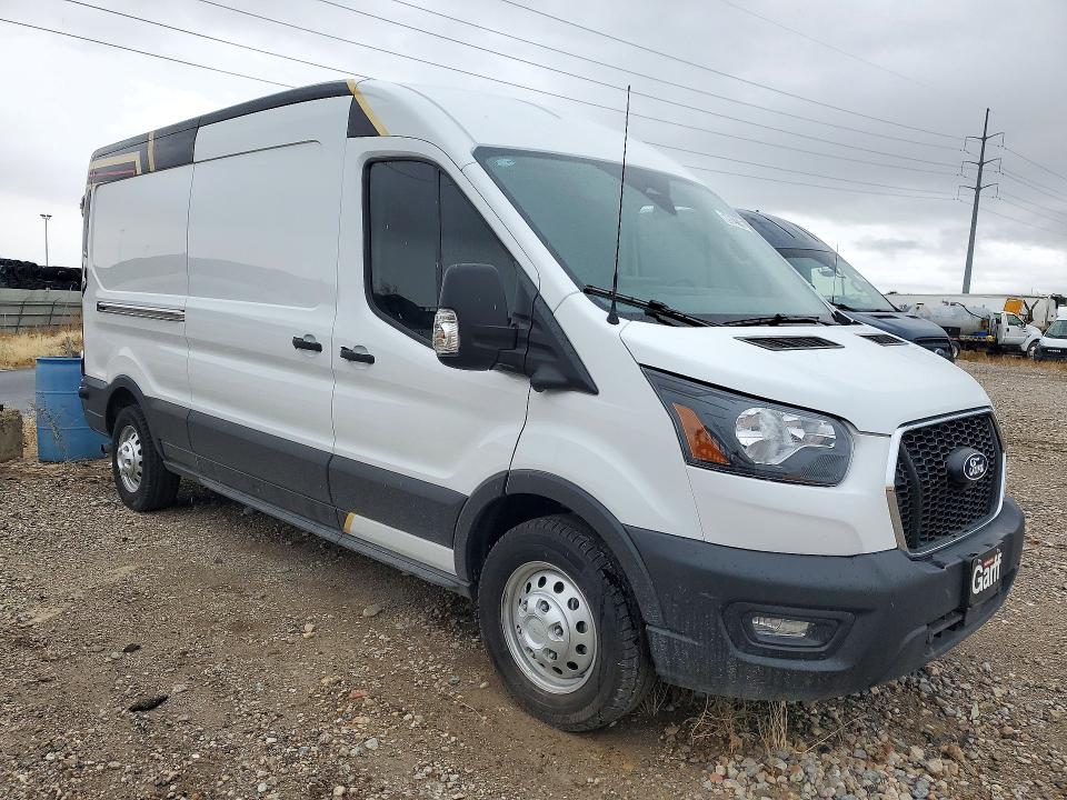 2026 Ford Transit მანქანა იყიდება აუქციონზე, vin: 1FTBR2CG2TKA21525, აუქციონის ნომერი: 69622126