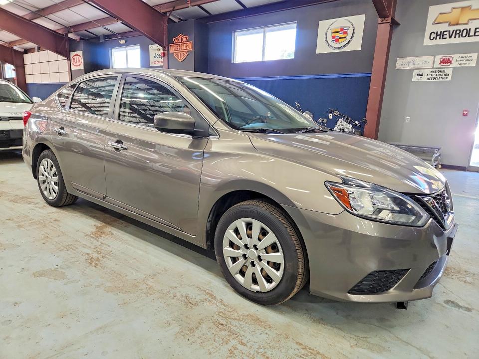 Продажа на аукционе авто 2016 Nissan Sentra, vin: 3N1AB7AP1GY307828, номер лота: 71965676
