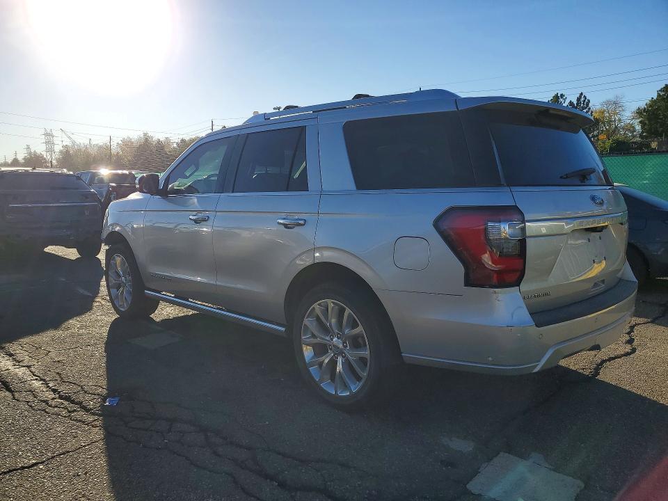 2019 Ford Expedition მანქანა იყიდება აუქციონზე, vin: 1FMJU1MT7KEA17379, აუქციონის ნომერი: 71671446