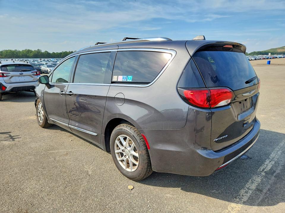 69069736 :رقم المزاد ، 2C4RC1BG9LR113180 vin ، 2020 Chrysler Pacifica مزاد بيع