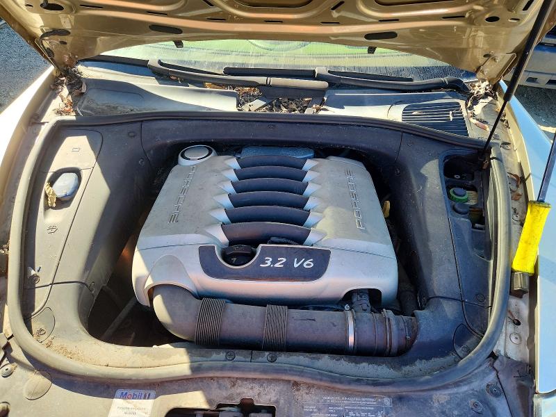 2005 Porsche Cayenne მანქანა იყიდება აუქციონზე, vin: WP1AA29P15LA21621, აუქციონის ნომერი: 71992266