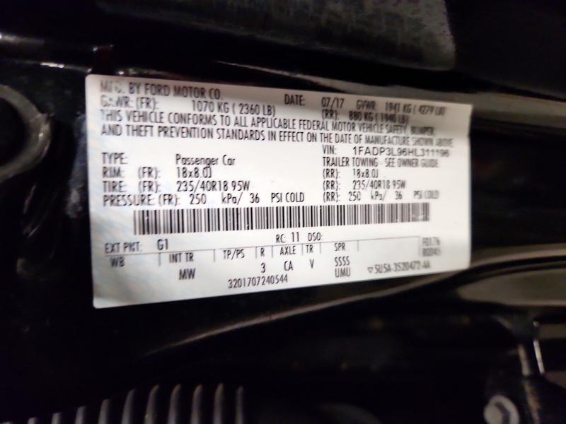 73426306 :رقم المزاد ، 1FADP3L96HL311196 vin ، 2017 Ford Focus مزاد بيع