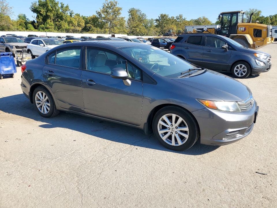 72698426 :رقم المزاد ، 19XFB2F87CE061399 vin ، 2012 Honda Civic مزاد بيع