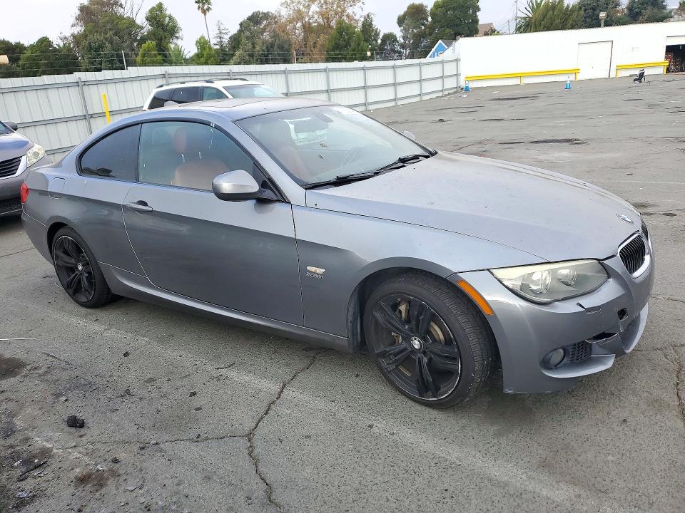 2011 Bmw 335 მანქანა იყიდება აუქციონზე, vin: WBAKF9C58BE261639, აუქციონის ნომერი: 71858486