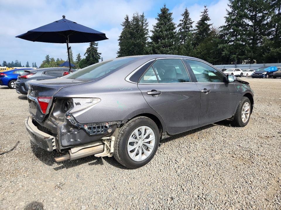 2016 Toyota Camry მანქანა იყიდება აუქციონზე, vin: 4T4BF1FK5GR563703, აუქციონის ნომერი: 71985226