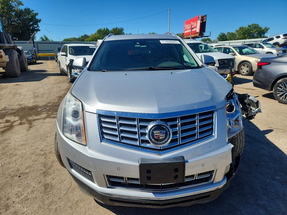 2015 Cadillac Srx მანქანა იყიდება აუქციონზე, vin: 3GYFNEE35FS584855, აუქციონის ნომერი: 71450846