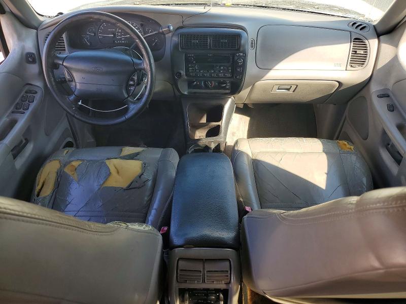 Продажа на аукционе авто 2000 Ford Explorer, vin: 1FMZU63E7YZB06888, номер лота: 72664766