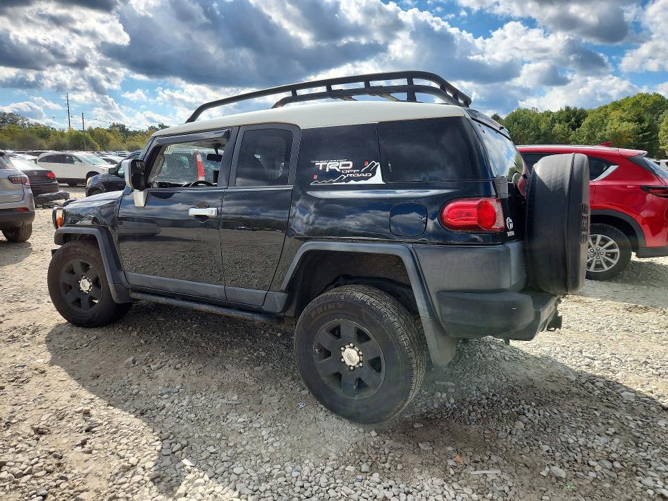 72442906 :رقم المزاد ، JTEBU11F470069267 vin ، 2007 Toyota Fj Cruiser مزاد بيع