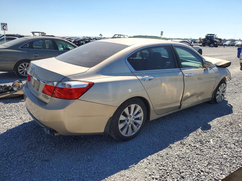 71294986 :رقم المزاد ، 1HGCR2F70DA208013 vin ، 2013 Honda Accord مزاد بيع