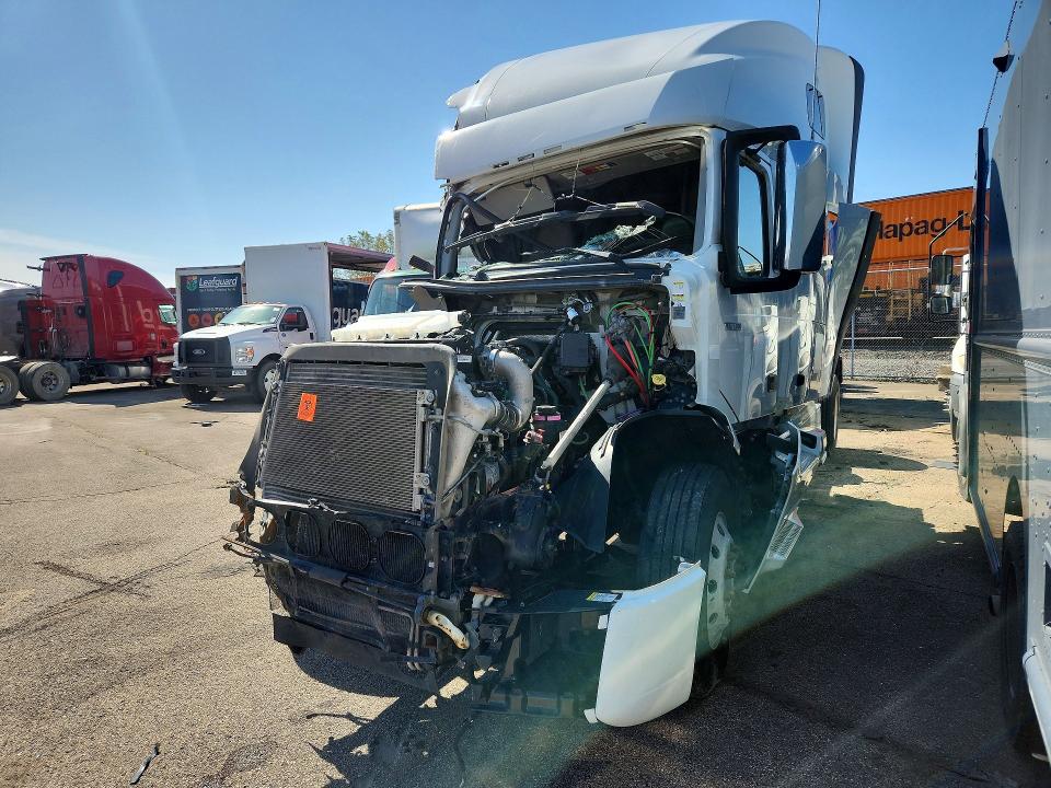 Aukcja sprzedaży 2023 Volvo Vn, vin: 4V4NC9EH7PN611192, numer aukcji: 72542806