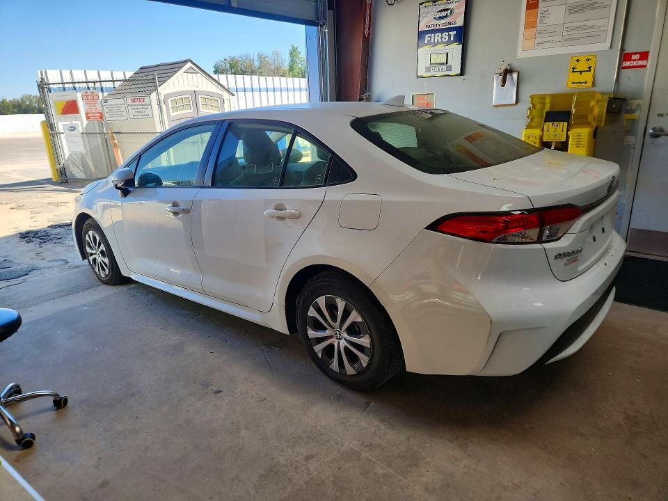 Продажа на аукционе авто 2022 Toyota Corolla, vin: JTDEAMDE2N3003147, номер лота: 70830406