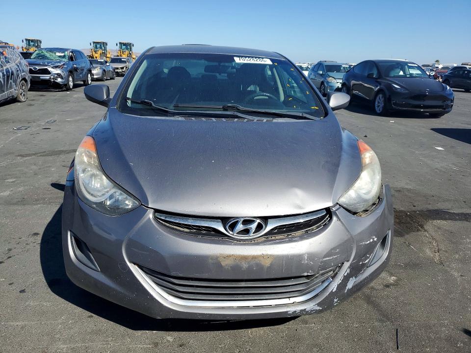 70528286 :رقم المزاد ، 5NPDH4AE1CH078032 vin ، 2012 Hyundai Elantra مزاد بيع