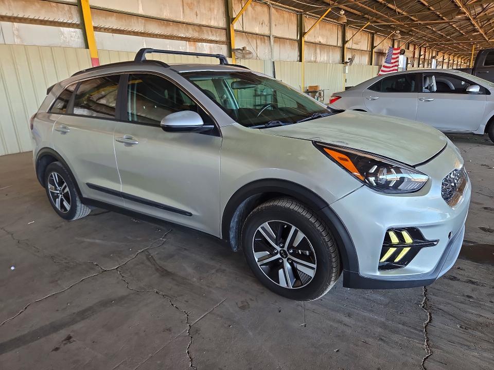 71426996 :رقم المزاد ، KNDCB3LC3L5413178 vin ، 2020 Kia Niro مزاد بيع