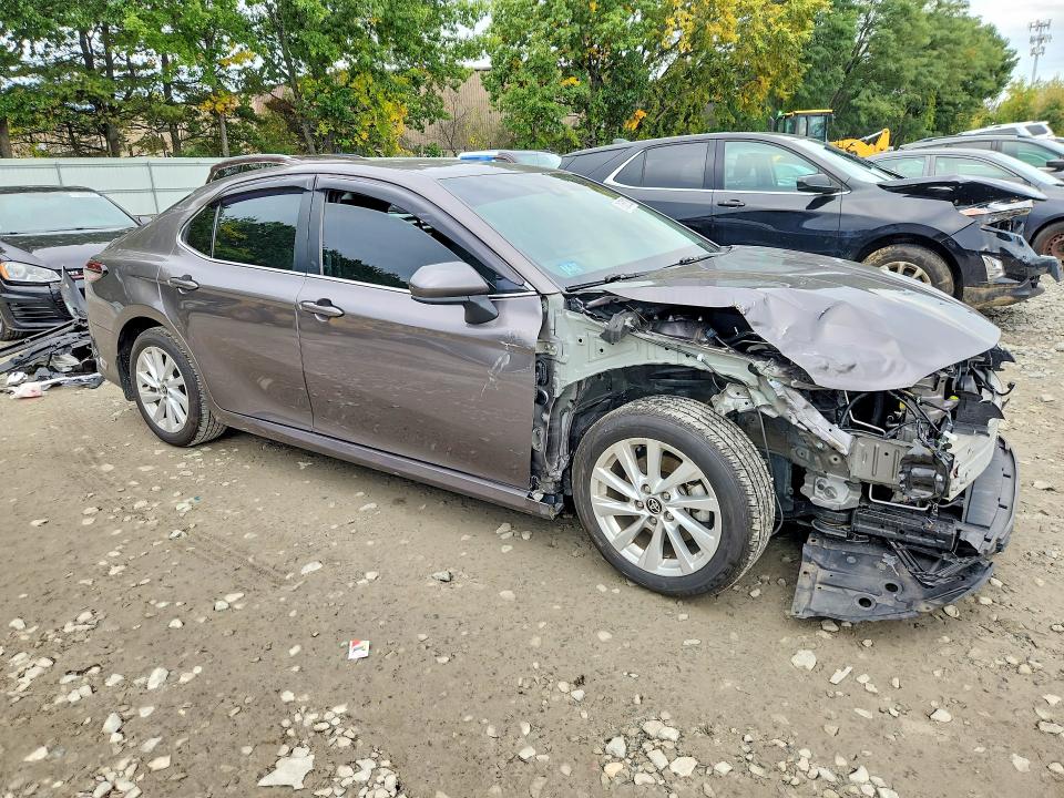 Продаж на аукціоні авто 2024 Toyota Camry, vin: 4T1C11AKXRU198538, номер лоту: 71352126