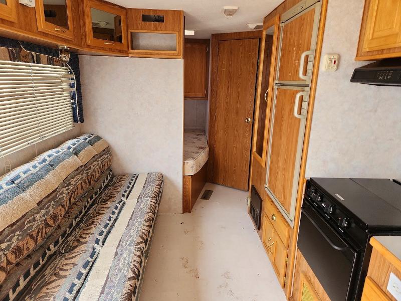 Продажа на аукционе авто 2001 Frontier Recreational Vehicle (rv), vin: 2PETC225711011082, номер лота: 70683876