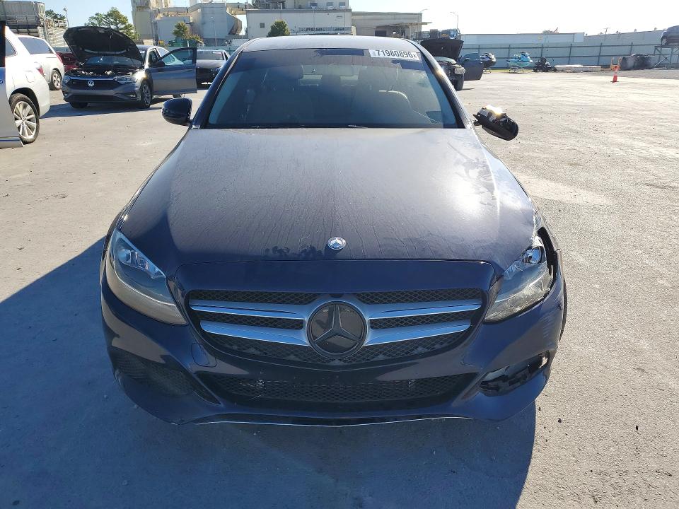 2015 Mercedes-benz C მანქანა იყიდება აუქციონზე, vin: 55SWF4JB0FU075306, აუქციონის ნომერი: 71980896