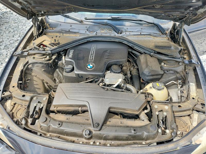 71448786 :رقم المزاد ، WBA3B1G52ENS81269 vin ، 2014 Bmw 320 مزاد بيع