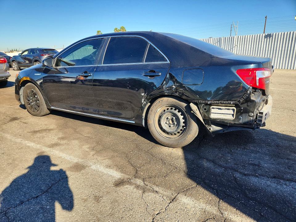 2012 Toyota Camry Hybrid მანქანა იყიდება აუქციონზე, vin: 4T1BD1FK0CU053284, აუქციონის ნომერი: 71425516