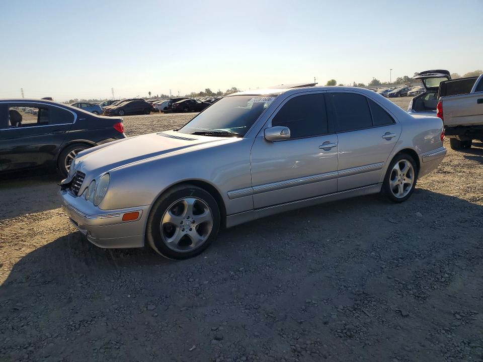 Auction sale of the 2002 Mercedes-benz E, vin: WDBJF65J82B464005, lot number: 72201606