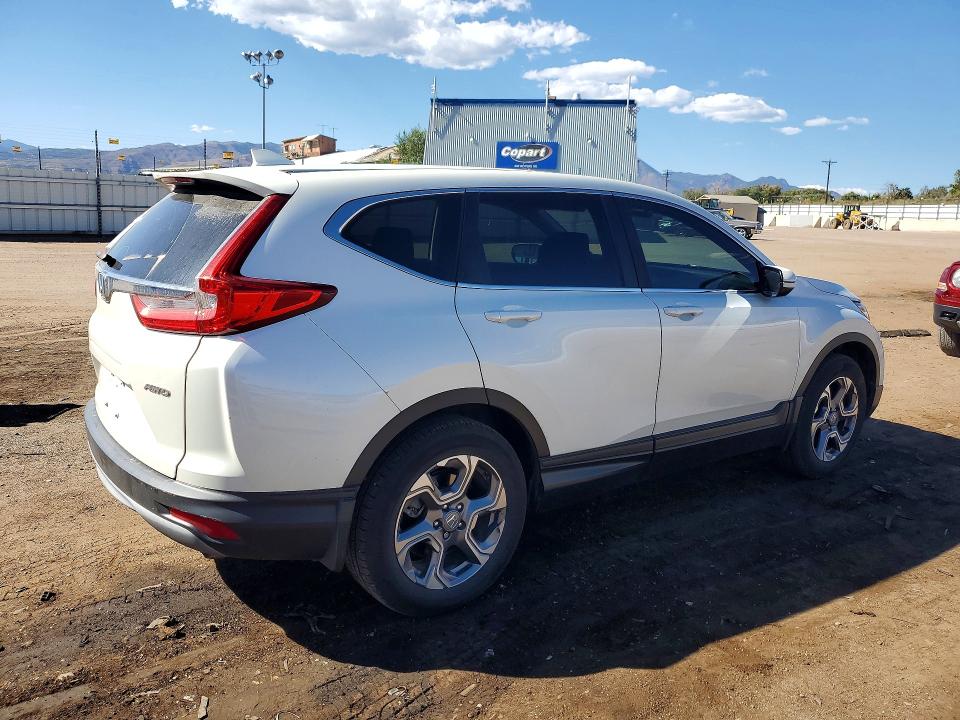 71451576 :رقم المزاد ، 2HKRW2H80JH641214 vin ، 2018 Honda Cr-v مزاد بيع