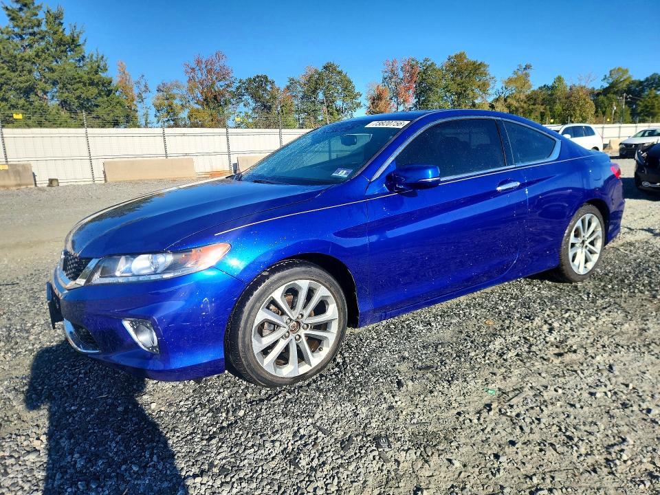 2015 Honda Accord მანქანა იყიდება აუქციონზე, vin: 1HGCT2B81FA009376, აუქციონის ნომერი: 73820756