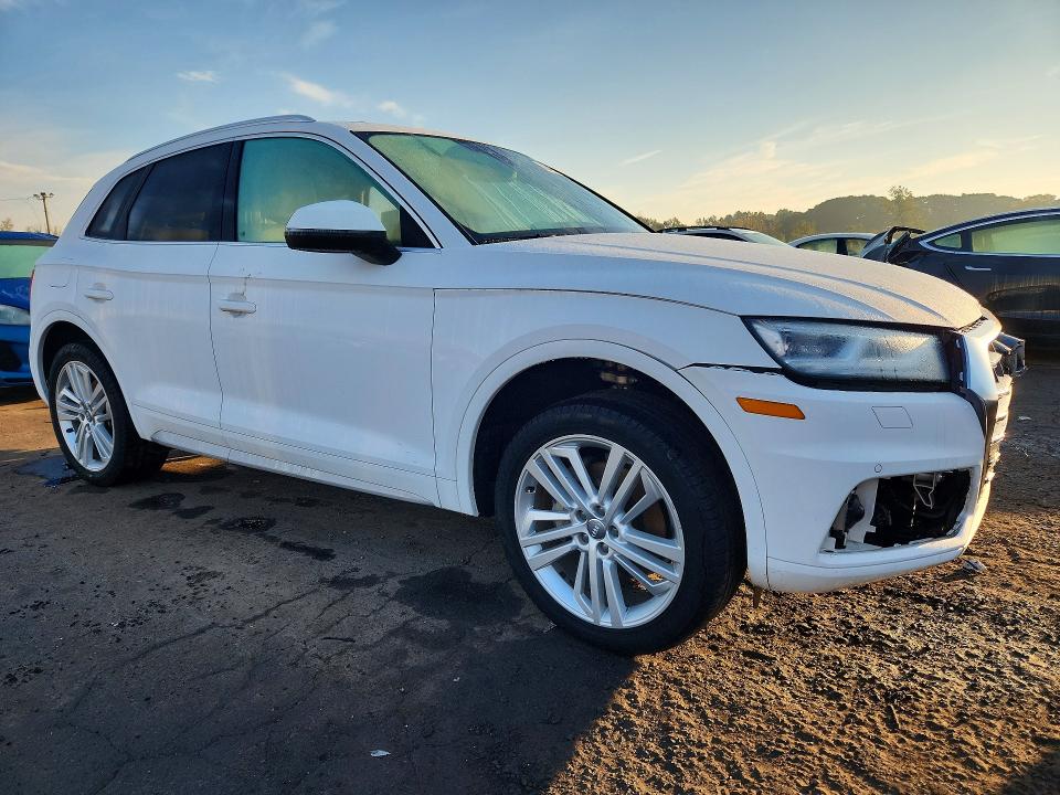 70491556 :رقم المزاد ، WA1CNBFY8J2099156 vin ، 2018 Audi Q5 مزاد بيع