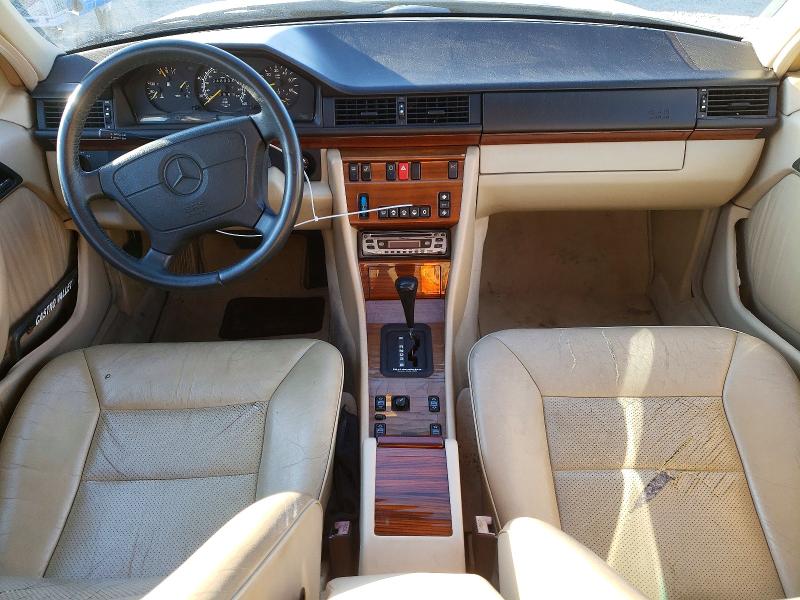 72607346 :رقم المزاد ، WDBEB31E6SC153364 vin ، 1995 Mercedes-benz E مزاد بيع