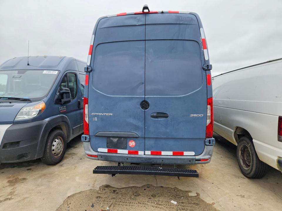 Продажа на аукционе авто 2019 Mercedes-benz Sprinter, vin: WD4PF1CD4KP151604, номер лота: 70772016