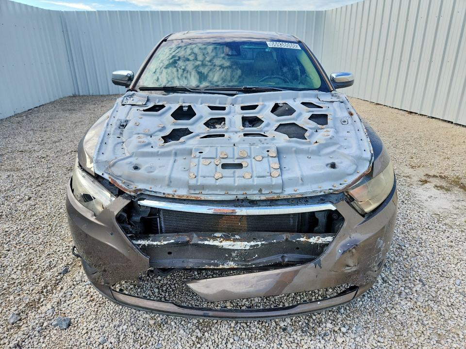 2015 Ford Taurus მანქანა იყიდება აუქციონზე, vin: 1FAHP2F85FG134953, აუქციონის ნომერი: 66938086