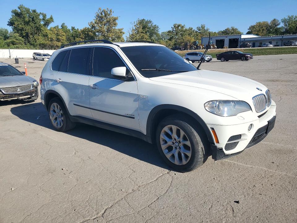 2013 Bmw X5 მანქანა იყიდება აუქციონზე, vin: 5UXZV4C56D0B16320, აუქციონის ნომერი: 72140326