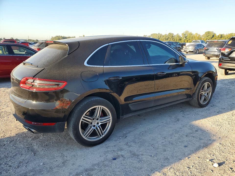 Продаж на аукціоні авто 2016 Porsche Macan, vin: WP1AB2A52GLB46394, номер лоту: 72615596