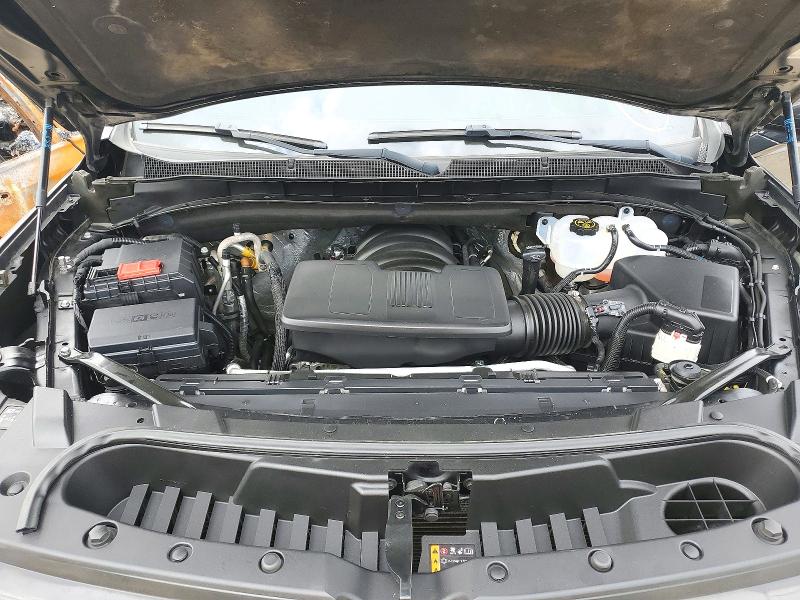 72738566 :رقم المزاد ، 1GNSKEKD4NR197751 vin ، 2022 Chevrolet Suburban مزاد بيع
