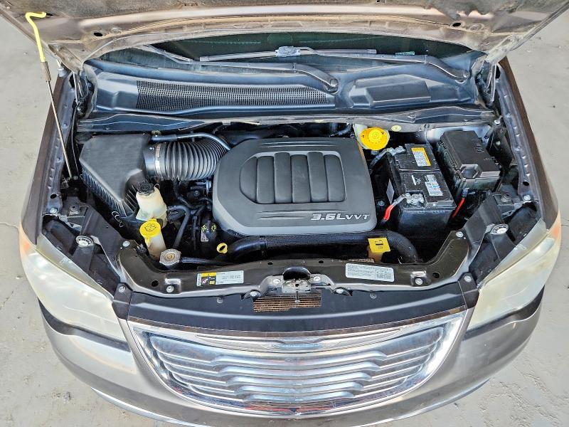 Продаж на аукціоні авто 2014 Chrysler Town & Country, vin: 2C4RC1CGXER239629, номер лоту: 71970486