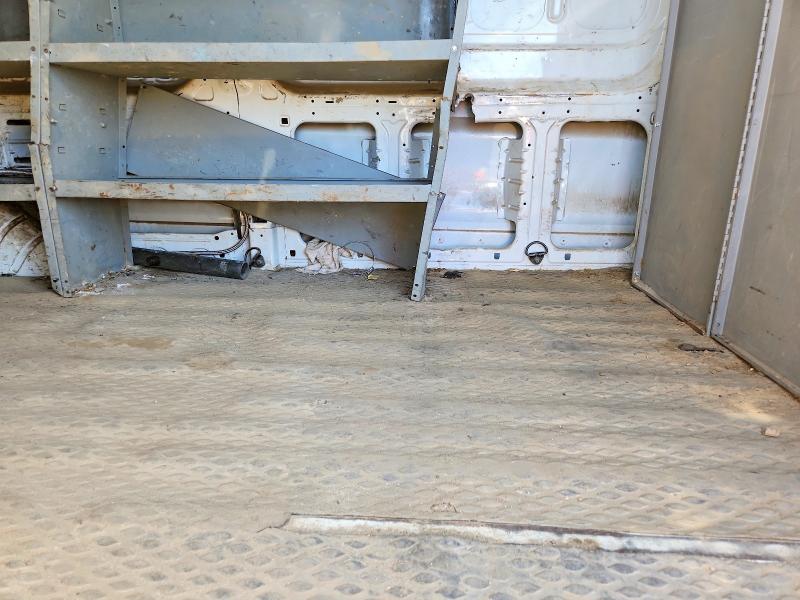 71325316 :رقم المزاد ، 1FTYR2CM7HKA34150 vin ، 2017 Ford Transit مزاد بيع