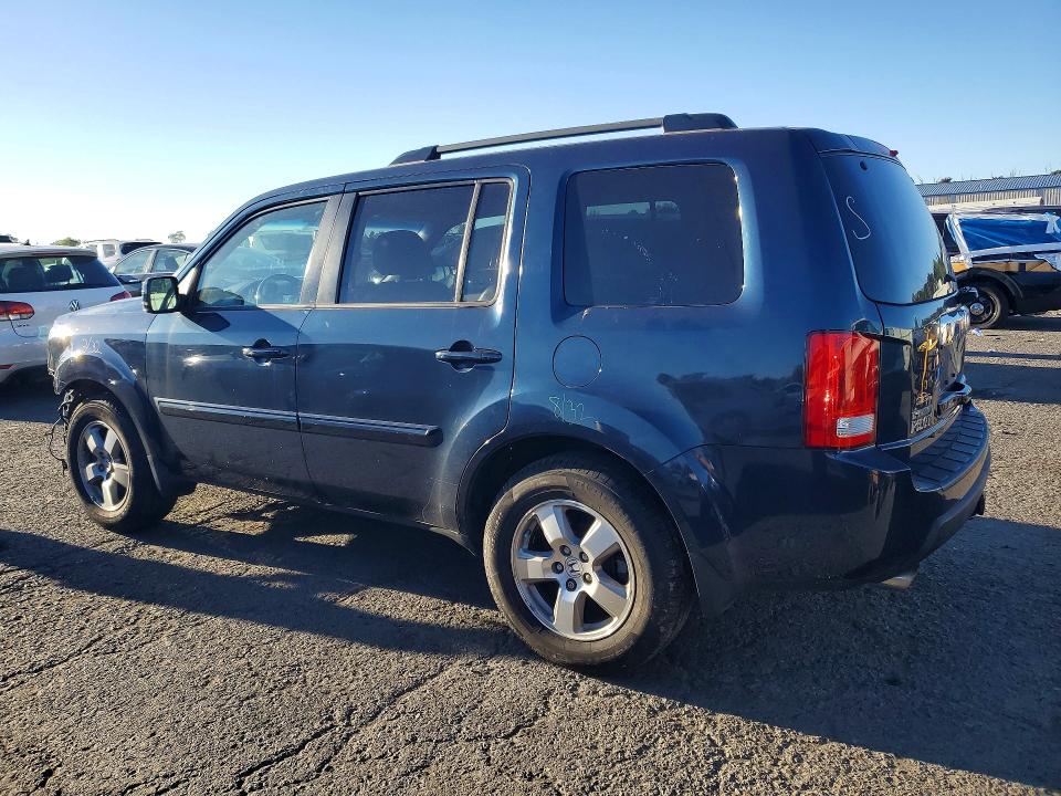 71293356 :رقم المزاد ، 5FNYF4H50BB090036 vin ، 2011 Honda Pilot مزاد بيع