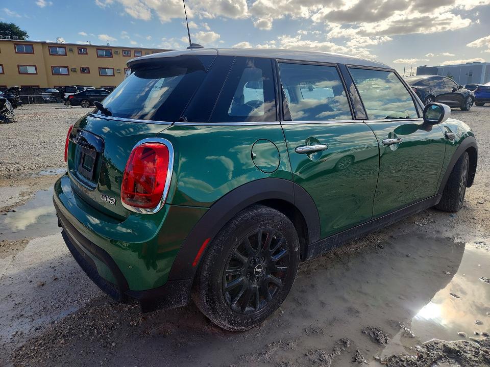 Продаж на аукціоні авто 2022 Mini Cooper, vin: WMW33DK09N2P77259, номер лоту: 73891356