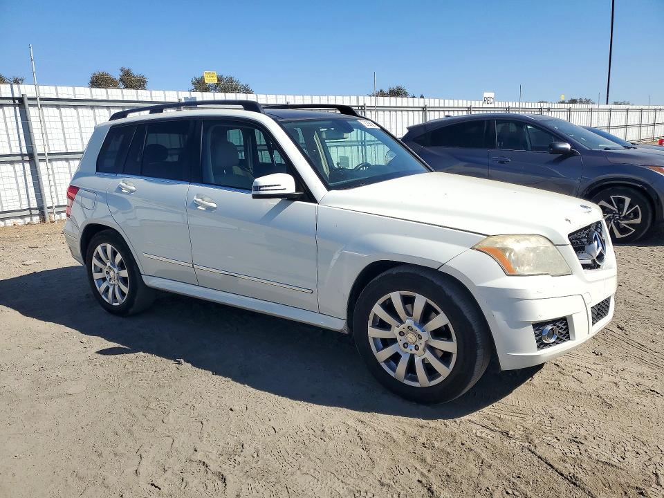 72183626 :رقم المزاد ، WDCGG8HB5BF576191 vin ، 2011 Mercedes-benz Glk مزاد بيع
