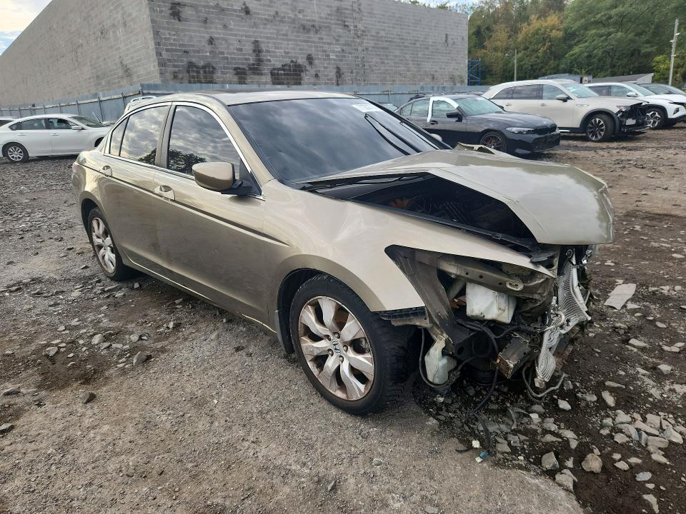 2008 Honda Accord მანქანა იყიდება აუქციონზე, vin: 1HGCP26898A070203, აუქციონის ნომერი: 71202766
