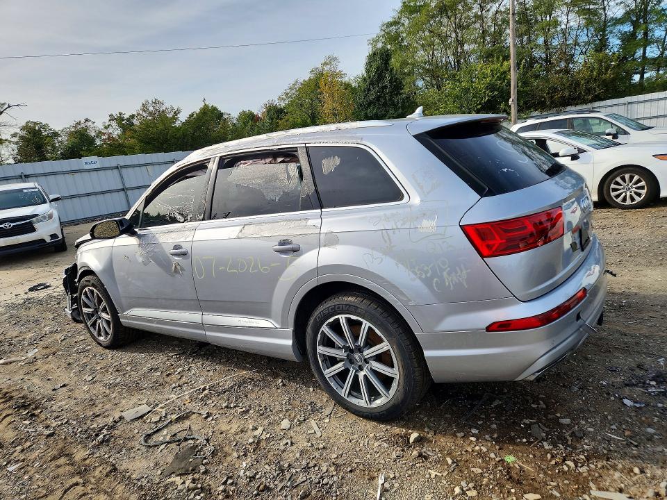 Продажа на аукционе авто 2019 Audi Q7, vin: WA1LAAF70KD000817, номер лота: 72373776