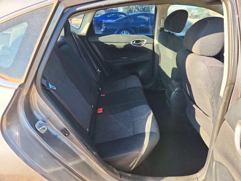 Продажа на аукционе авто 2015 Nissan Sentra, vin: 3N1AB7AP4FY285452, номер лота: 71678326