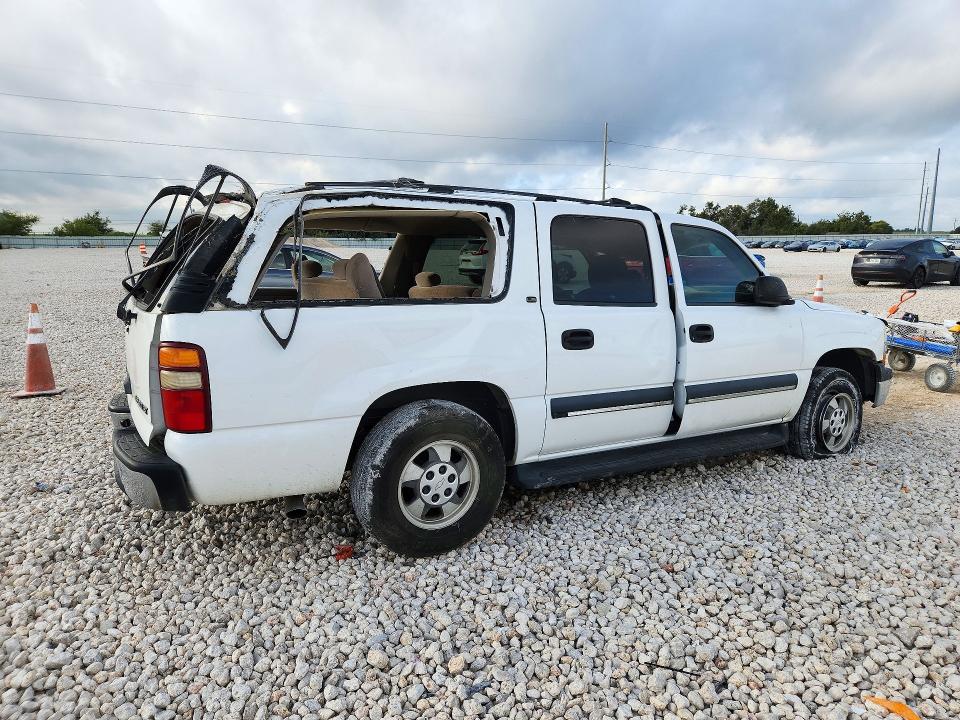 73040976 :رقم المزاد ، 3GNEC16Z62G200167 vin ، 2002 Chevrolet Suburban مزاد بيع