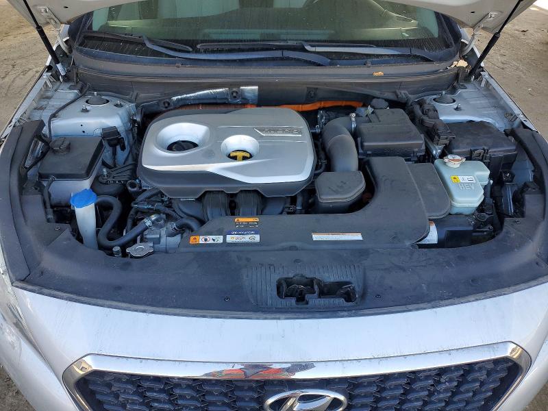 2017 Hyundai Sonata Hybrid მანქანა იყიდება აუქციონზე, vin: KMHE24L16HA059177, აუქციონის ნომერი: 71450566