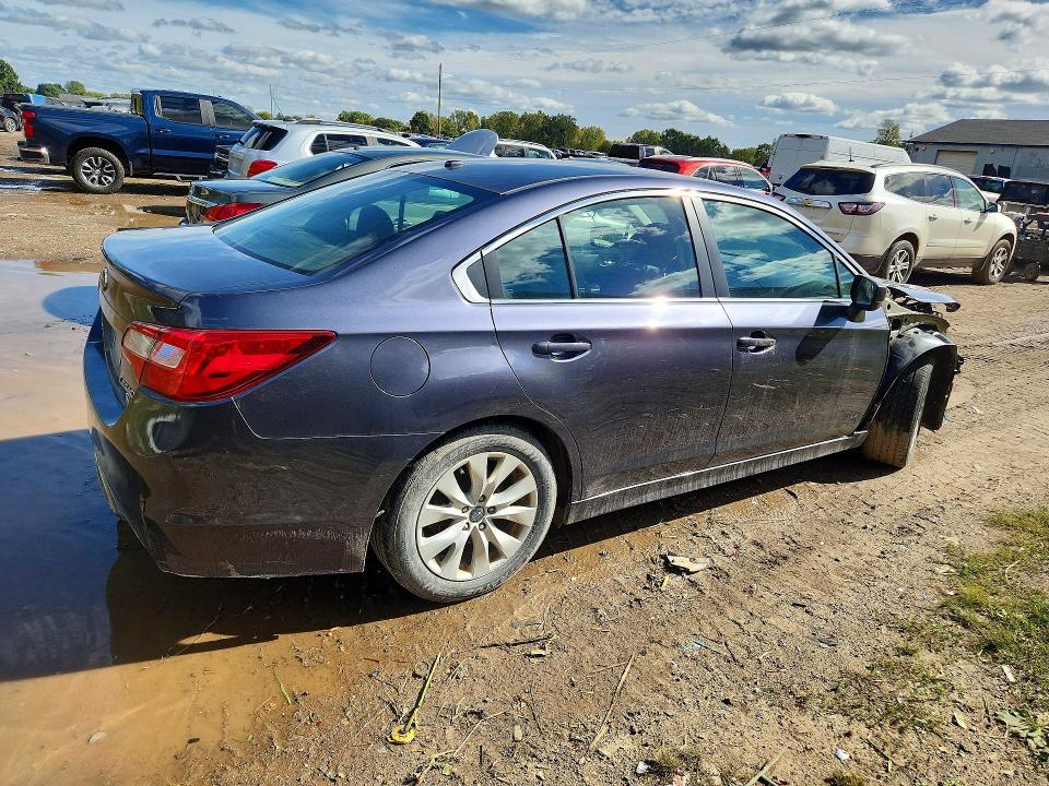 Продажа на аукционе авто 2015 Subaru Legacy, vin: 4S3BNBC68F3054031, номер лота: 71447396