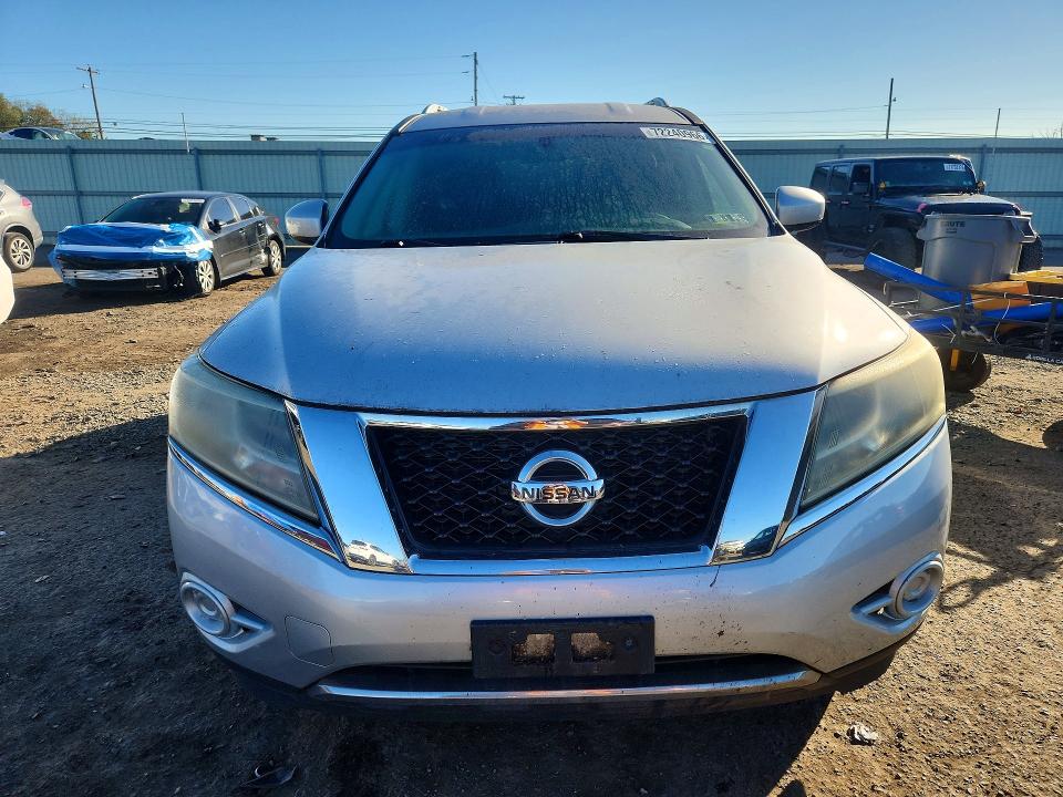 72240966 :رقم المزاد ، 5N1AR2MM3DC655580 vin ، 2013 Nissan Pathfinder مزاد بيع