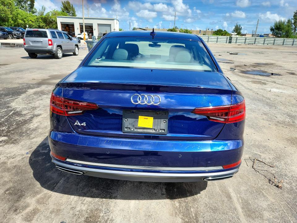 Продажа на аукционе авто 2019 Audi A4, vin: WAUHMAF43KA056824, номер лота: 72393166