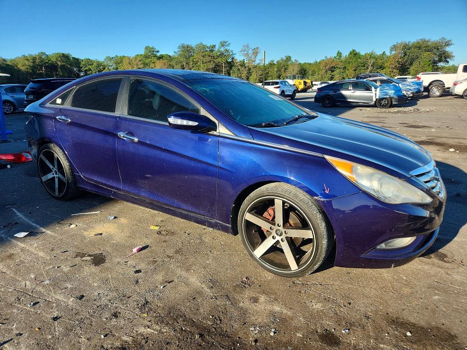 71004576 :رقم المزاد ، 5NPEC4AC8DH652273 vin ، 2013 Hyundai Sonata مزاد بيع